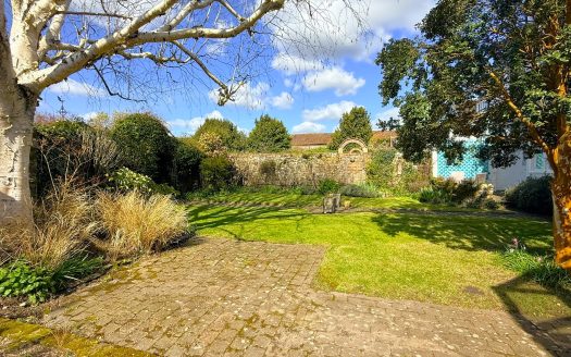 Little Plat, Winchelsea