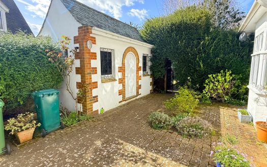 Little Plat, Winchelsea