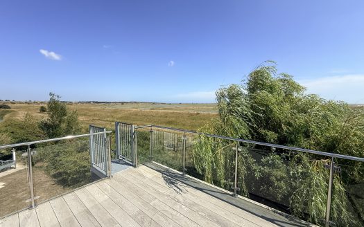 25 Harbour Way, Rye Harbour